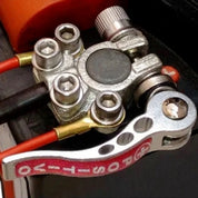 Quick-Disconnect Car Battery Terminals (1 Pair)